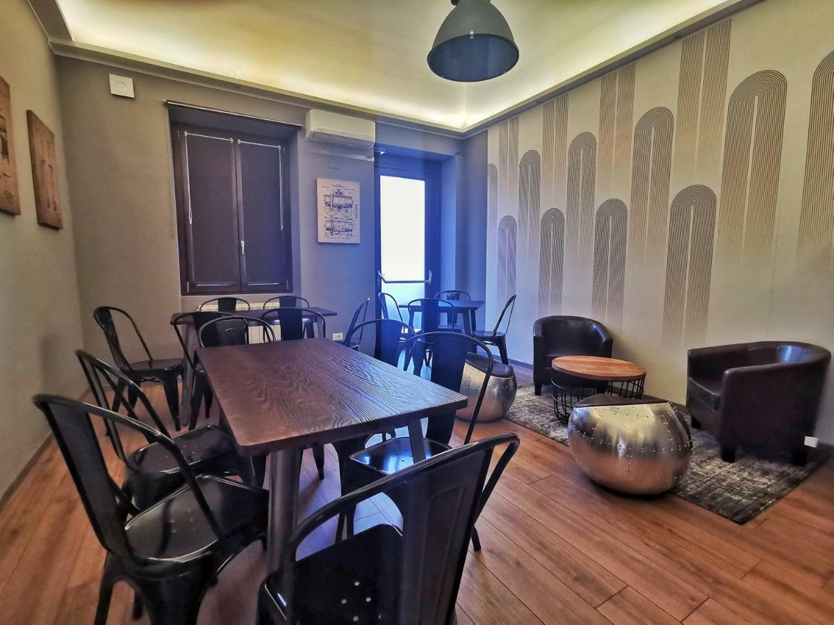 Regis B&B Appartamenti Centro Storico Chivasso Eksteriør bilde